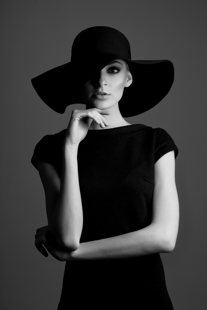 Black and white portrait of elegant woman